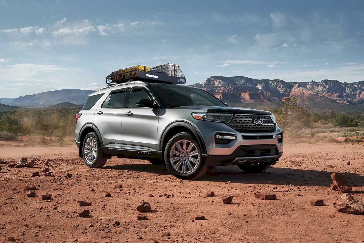 Ford Explorer 2021 chính hãng về Việt Nam giá trên 2 tỉ đồng