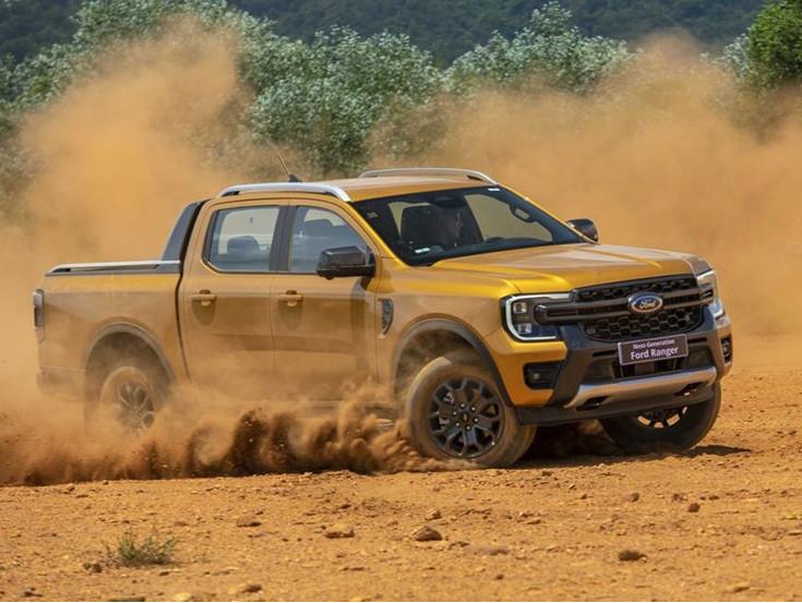 Ford Ranger được hỗ trợ 100% phí trước bạ để thu hút khách